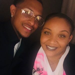 Meet your Posher, Monique